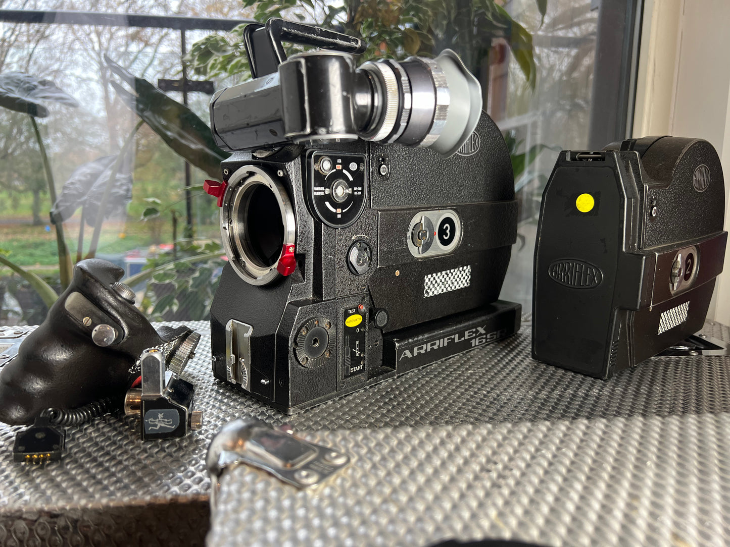 Arriflex 16SR 16mm Movie Camera Arri PL mount with 400ft magazines