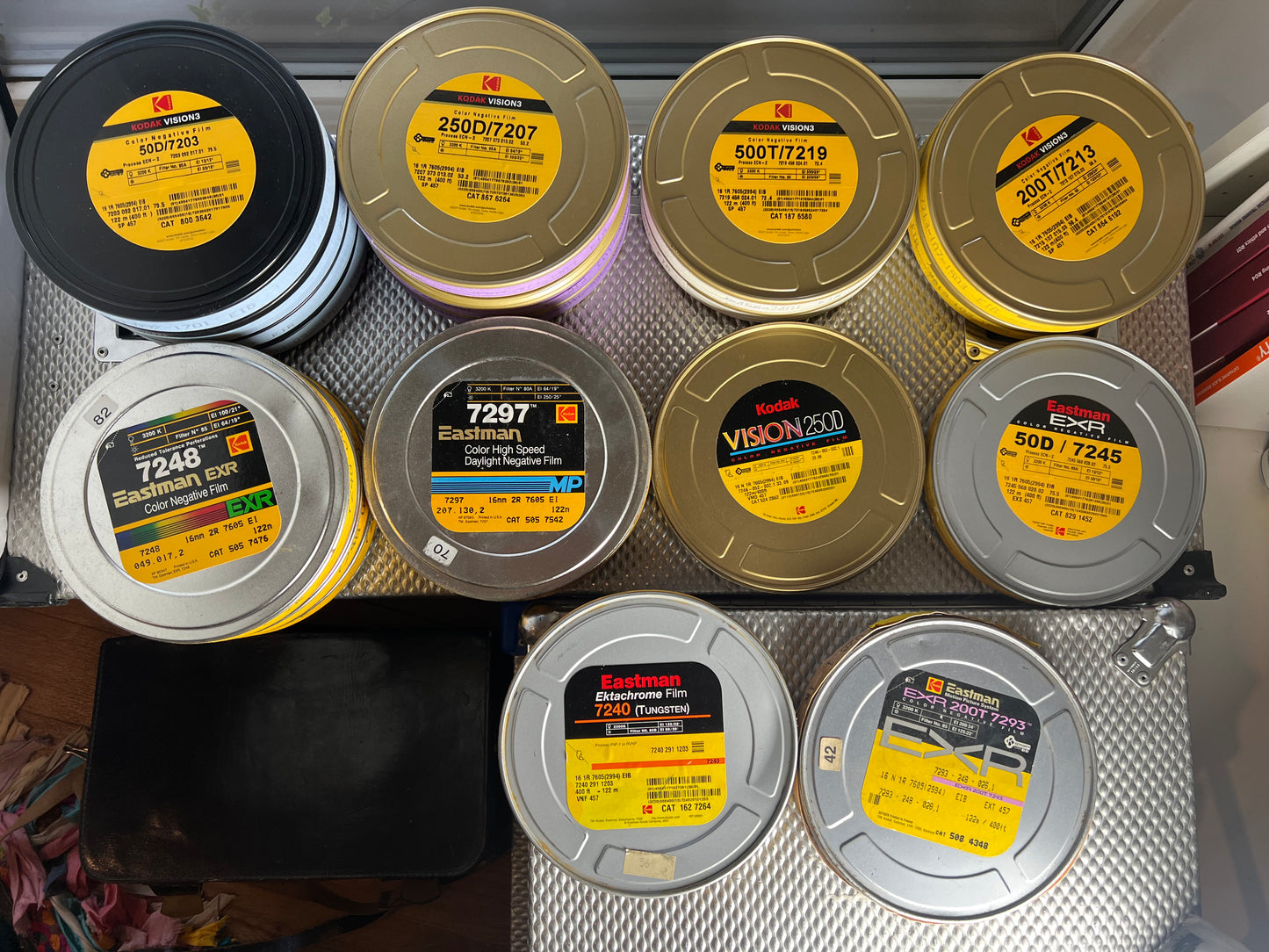 Kodak 16mm 400ft filmstock including Vision 3, Ektachrome, EXR, 500T, 250D